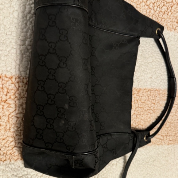 Gucci Black Signature Print - Picture 3 of 10